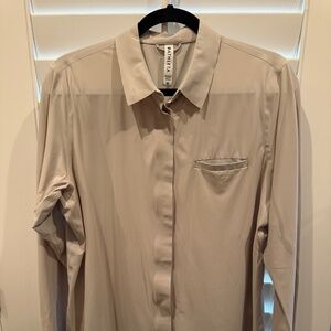 Athleta Urbanite Button up Blouse - Beige - Size Medium